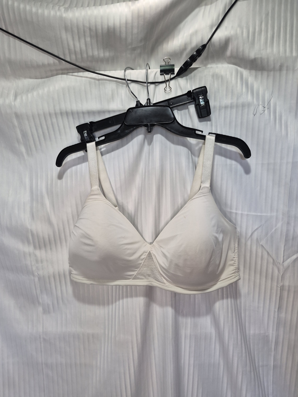 Hanes Soft Support Wireless Bra - White 3XL